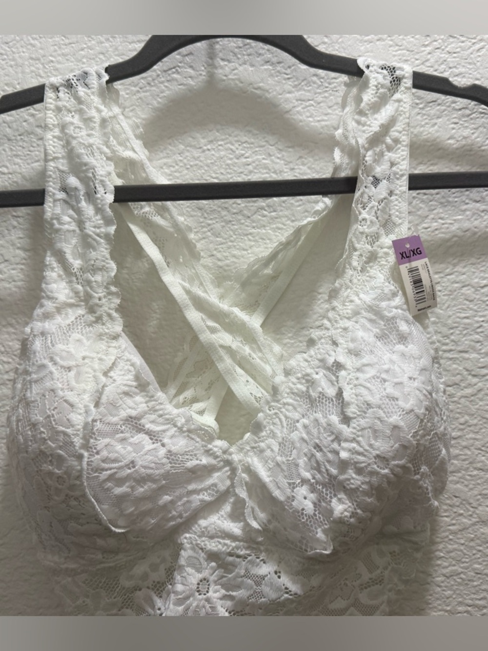 NWT - No Boundaries White Lace Cross-Back Bralette